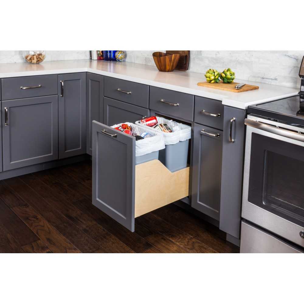 96 mm Center-to-Center Polished Chrome Square Dominique Cabinet Bar Pull