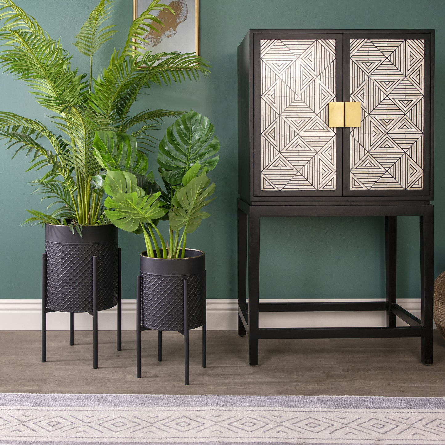 S/2 Scales Planter On Metal Stand, Blk/gld