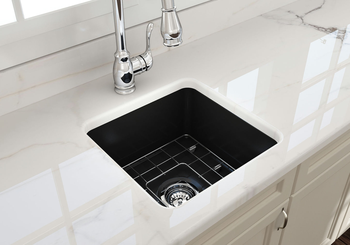 Sotto Dual-mount Fireclay 18" Single Bowl Bar Sink in Matte Black
