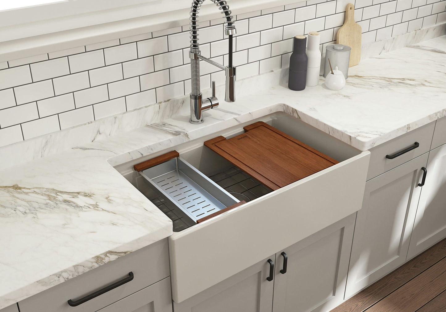 Contempo Step-Rim Apron Front Fireclay 33" Single Bowl Kitchen Sink in Biscuit