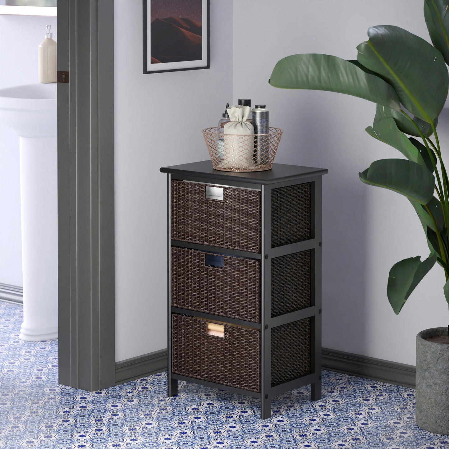 Omaha Storage Rack with 3 Foldable Corn Husk Baskets, Black and Chocolate