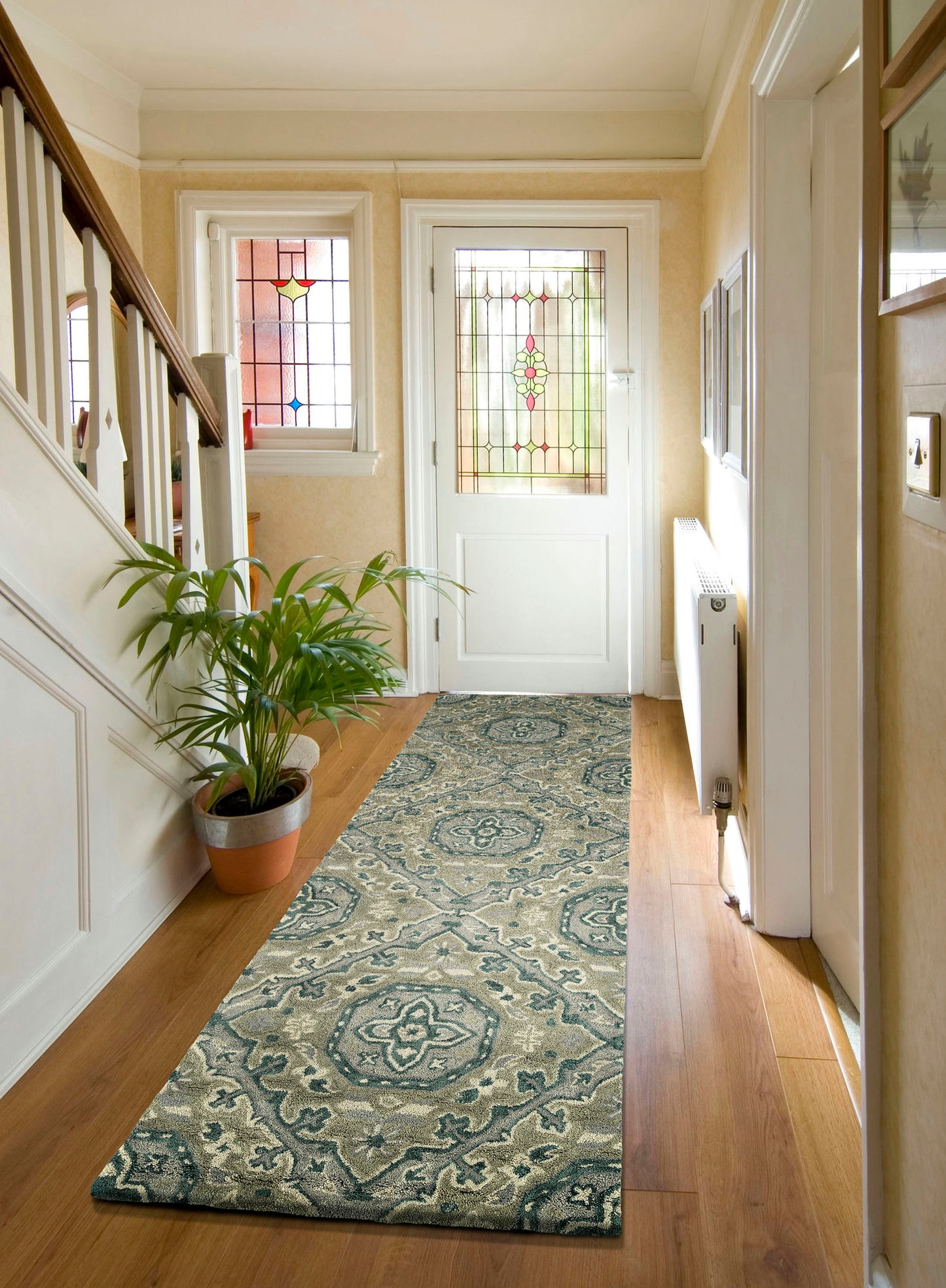 Kaleen Helena Collection Dark Fern Area Rug 8' x 10'