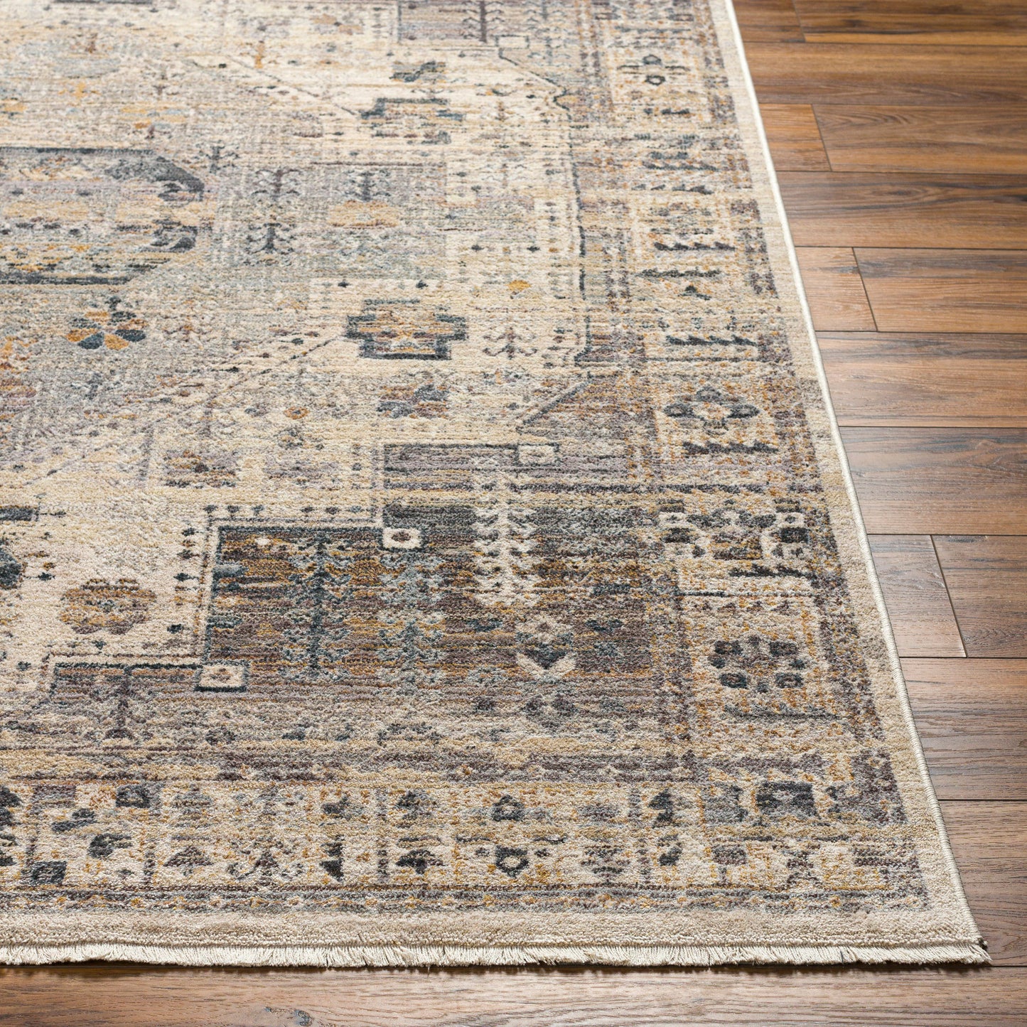 Surya Aida Aad-2307 Rug 5' X 7'9"