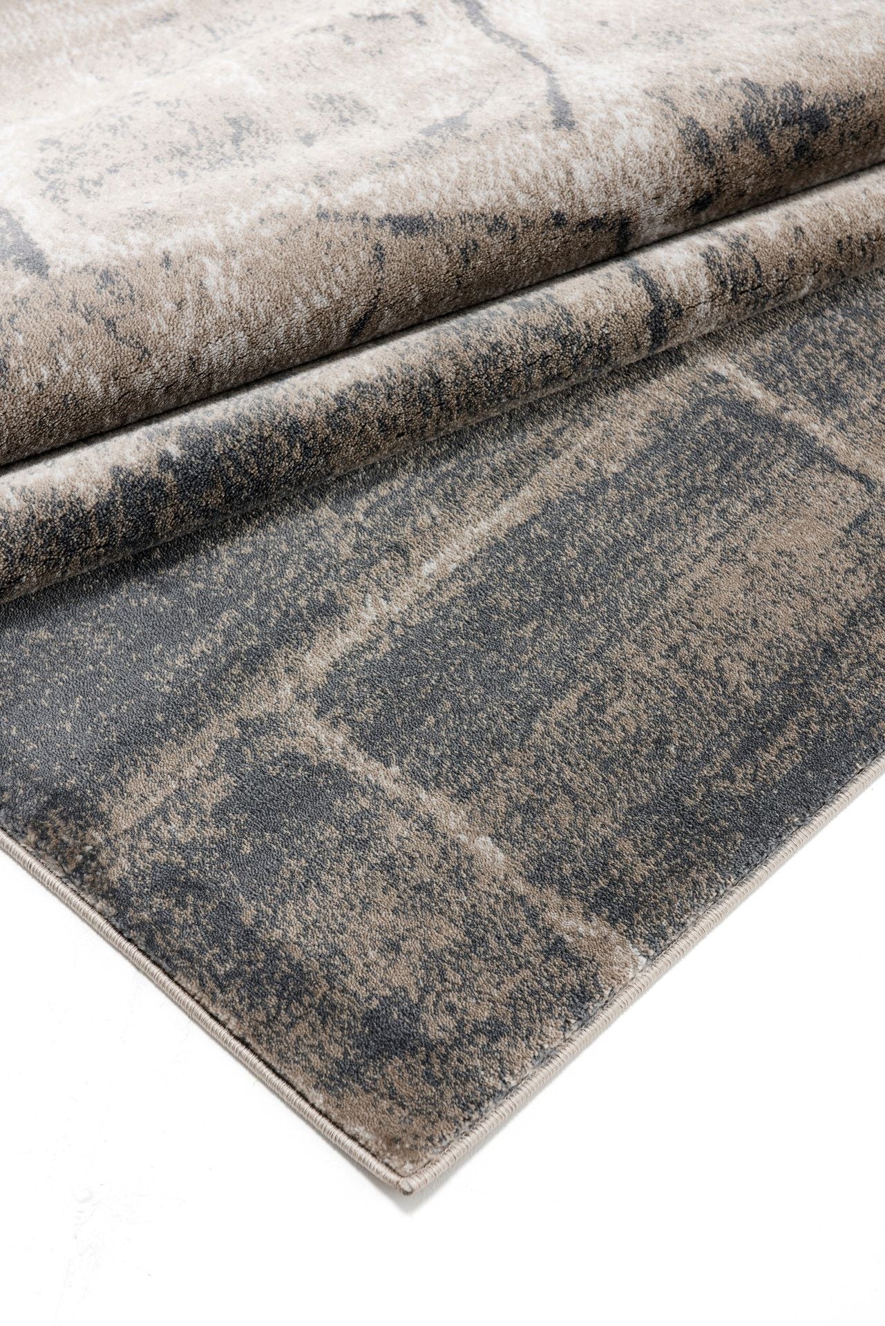 Aden-Ad3370-Grey-Canada-Cad3370811-7.10X10.6-240X320 Area Rug