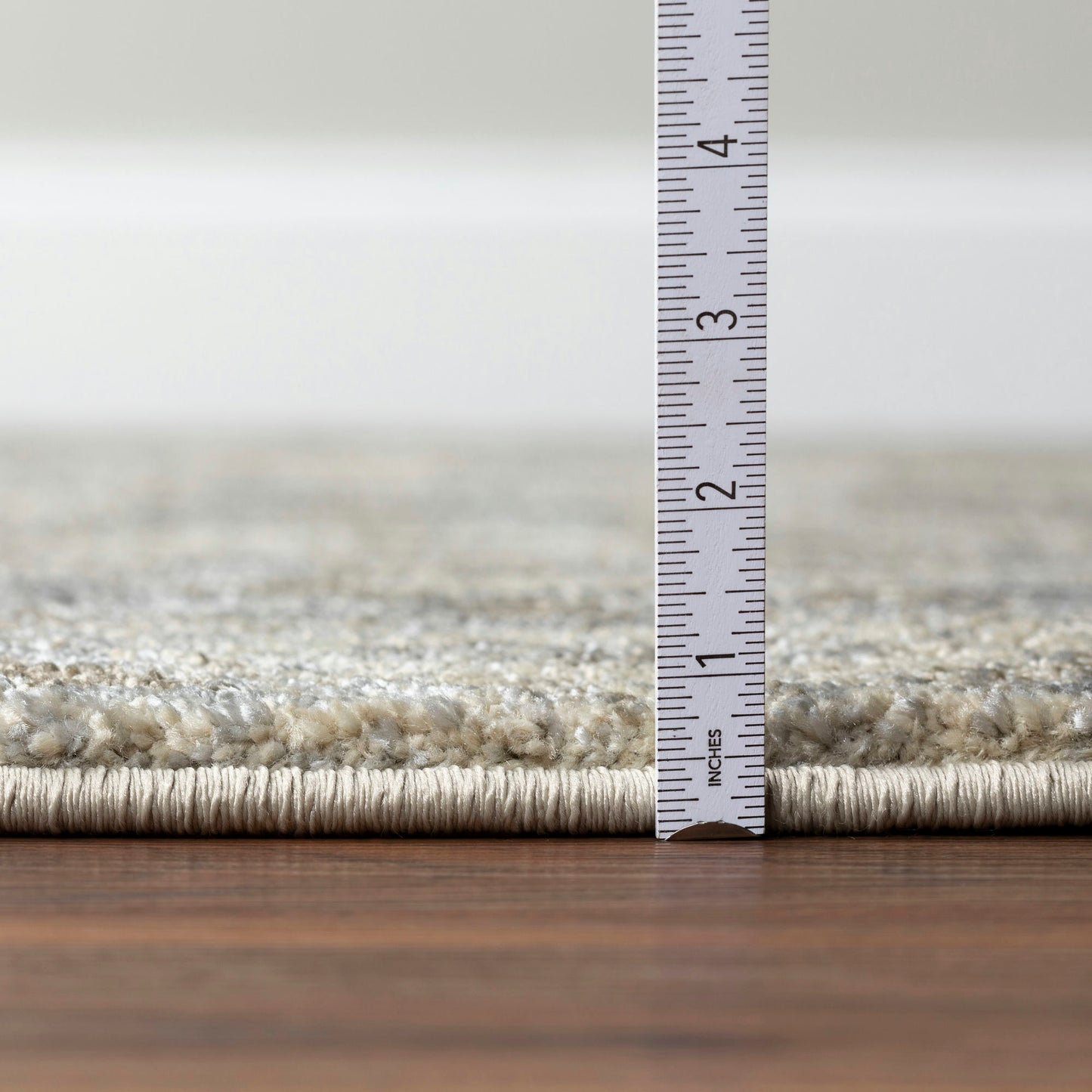 Aero AE2 Silver 9'6" x 13'2" Rug
