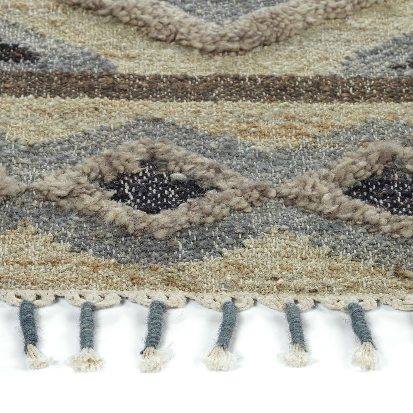 Kaleen Alejandra Collection ALJ97-44 Natural Throw Rug 2' x 3'