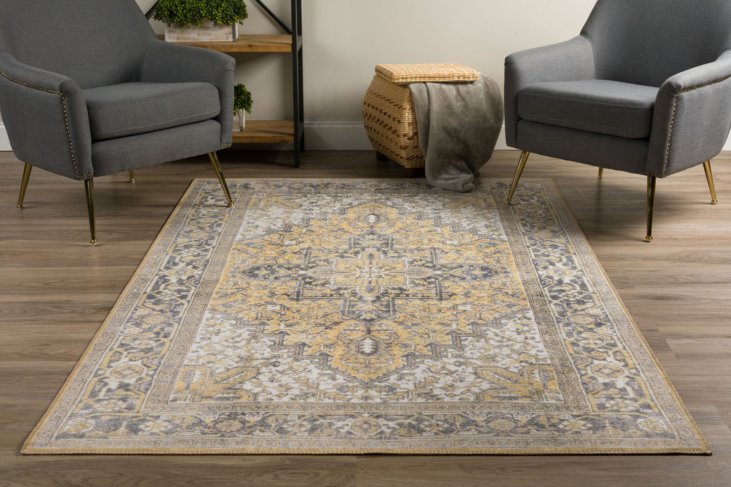 Amanti AM3 Gold 3'3" x 5'3" Rug