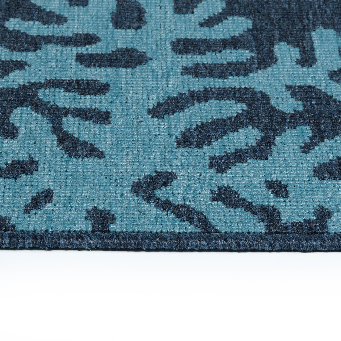 Kaleen Amalie Collection Navy LtBlue Area Rug 7'2" x 10'5"