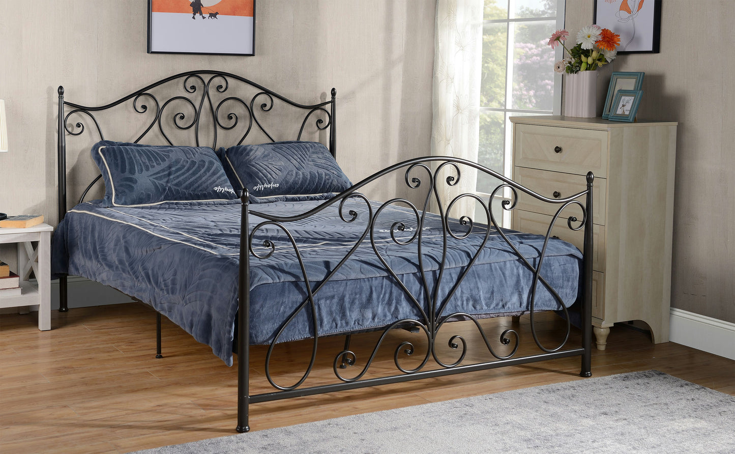 Metal Bed Frame, Bronze