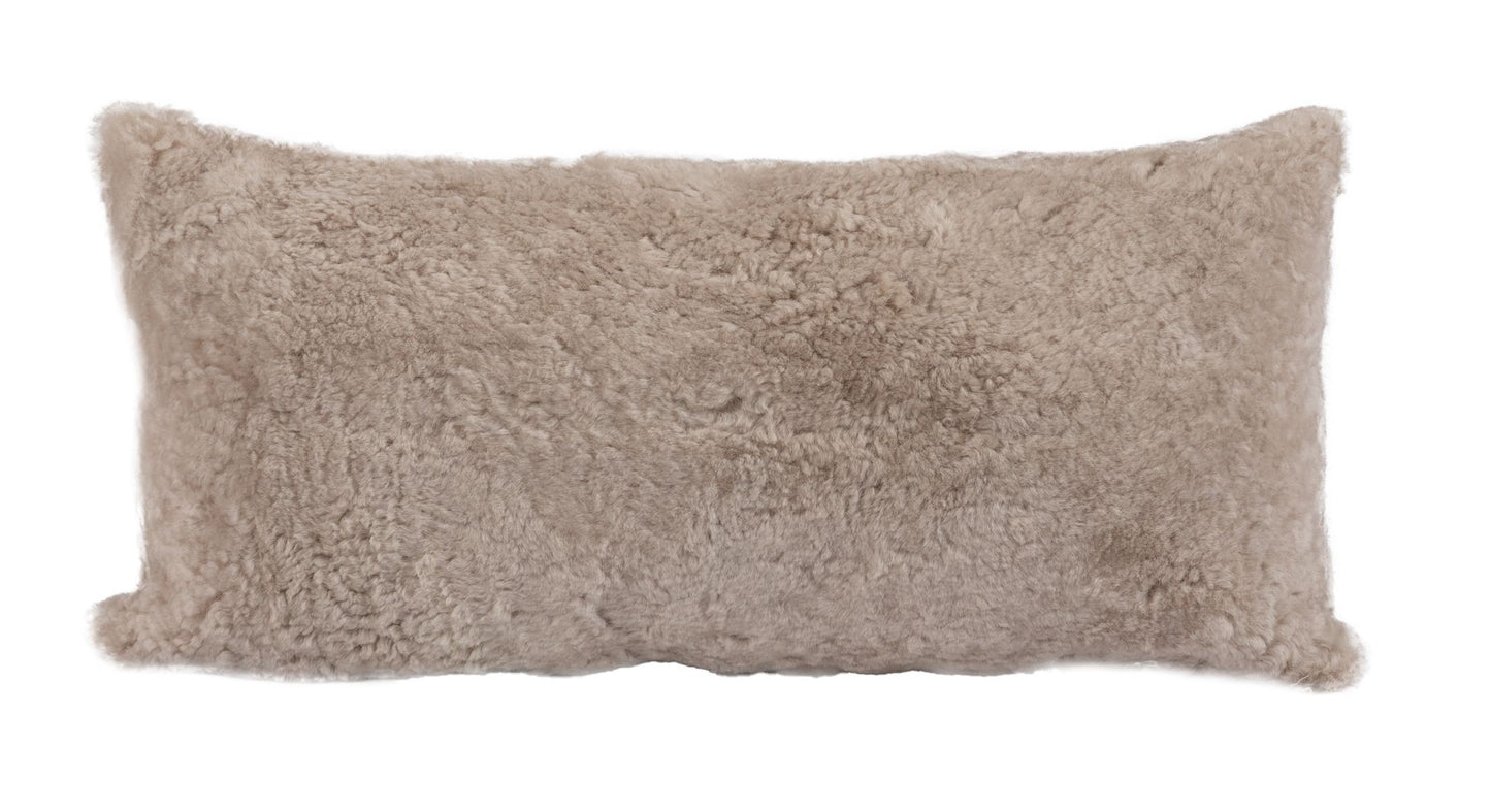 Cushion SW Extra Curly 11x22" Oatmeal