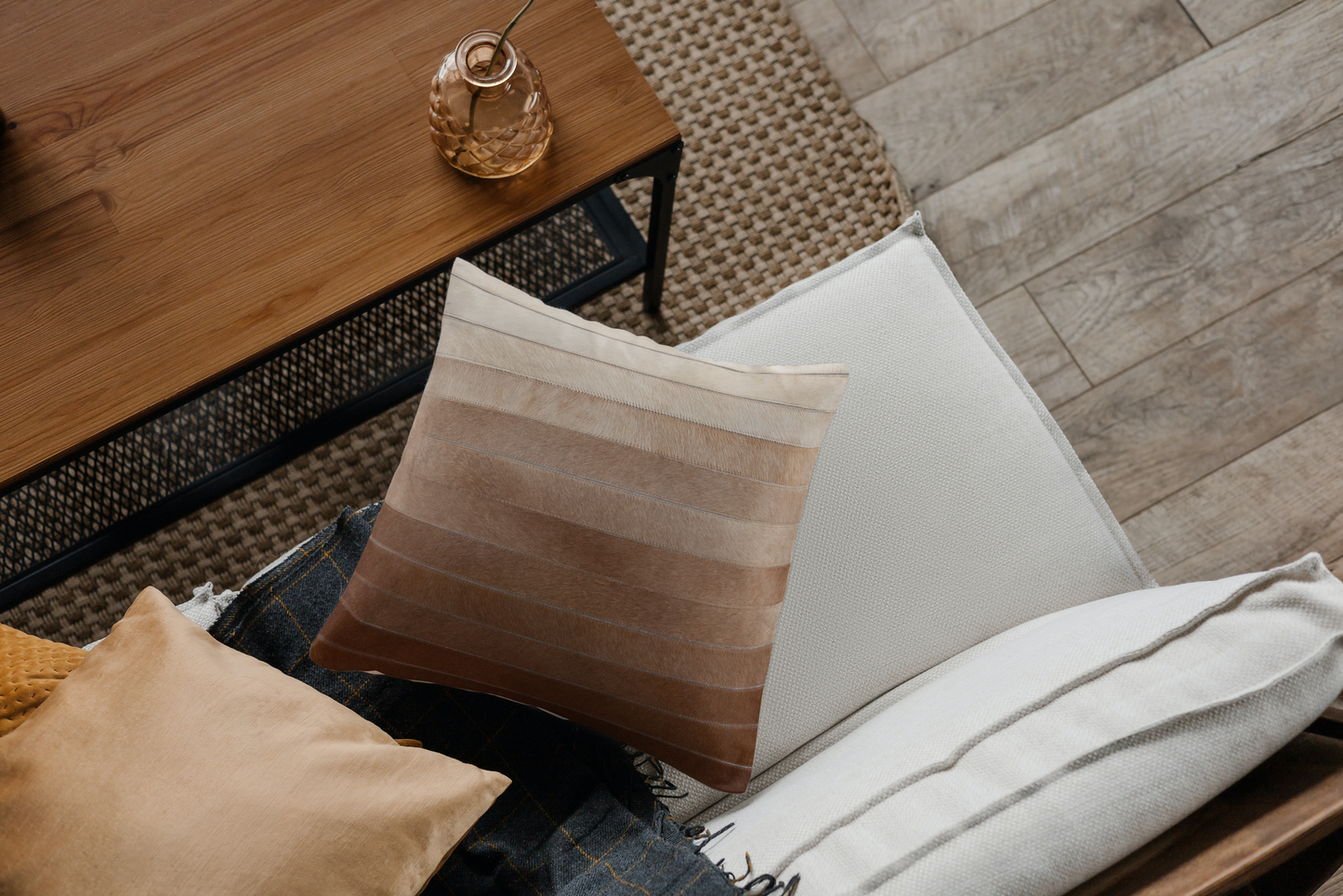 Cushion Cowhide Ombre Brown 20"