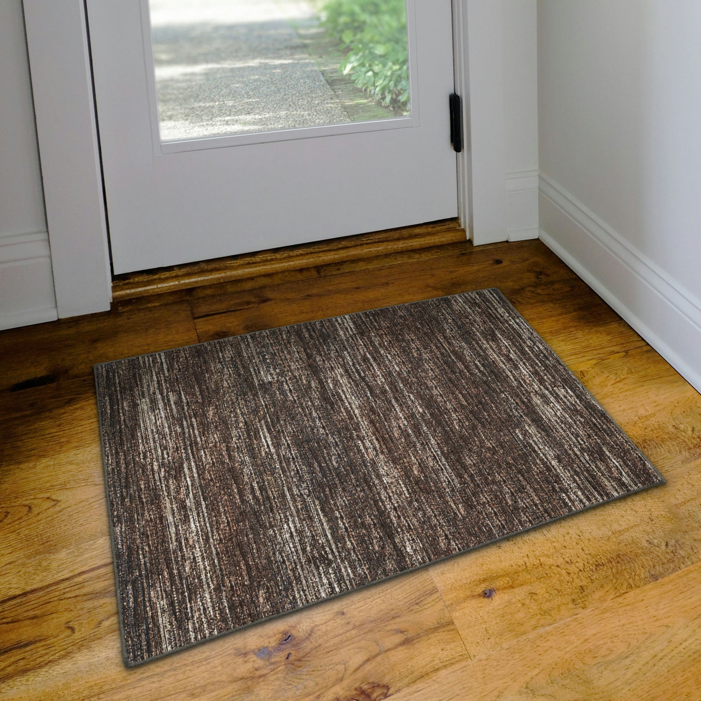 Ciara CR1 Chocolate 2' x 3' Rug