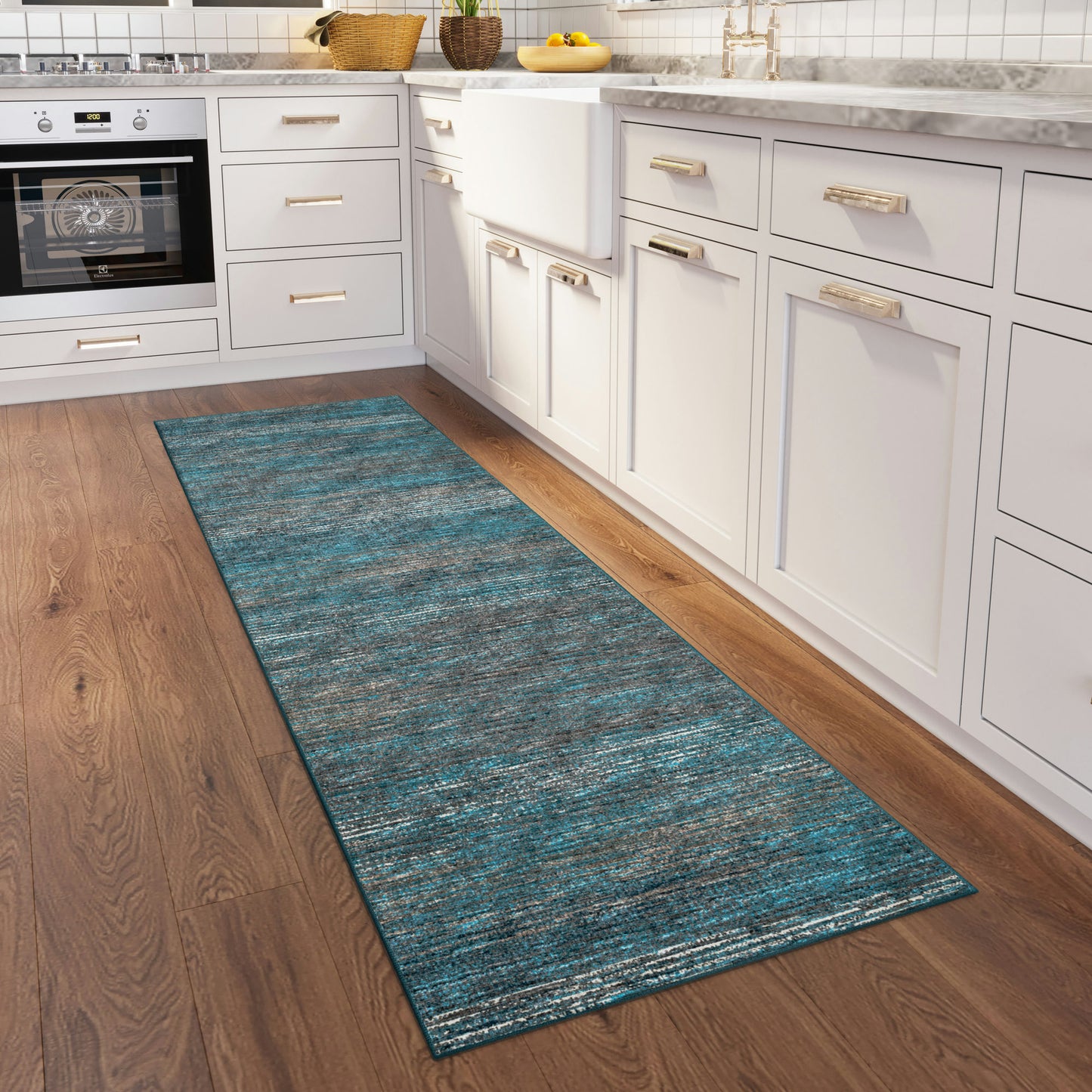Ciara CR1 Navy 2'6" x 10' Runner Rug