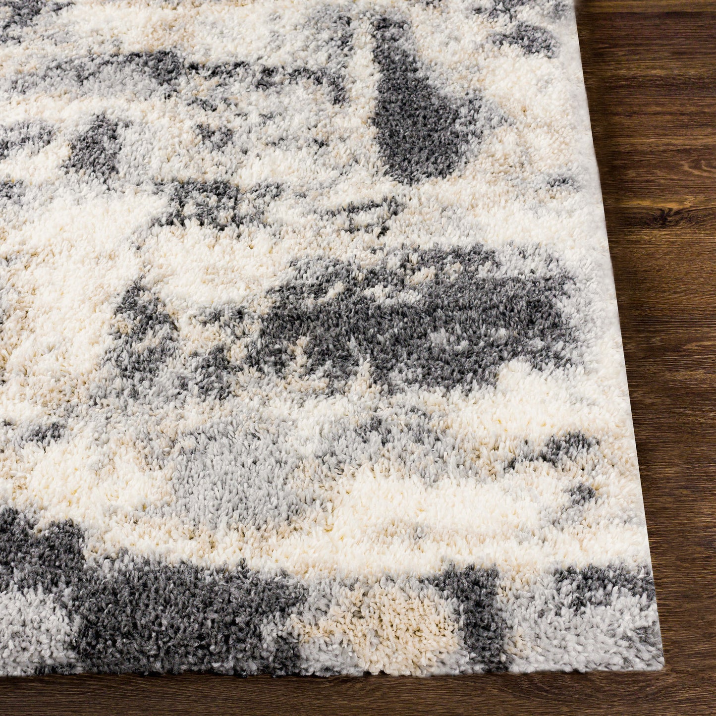 Surya Eskimo Shag Rug 2'7" X 7'3" Black