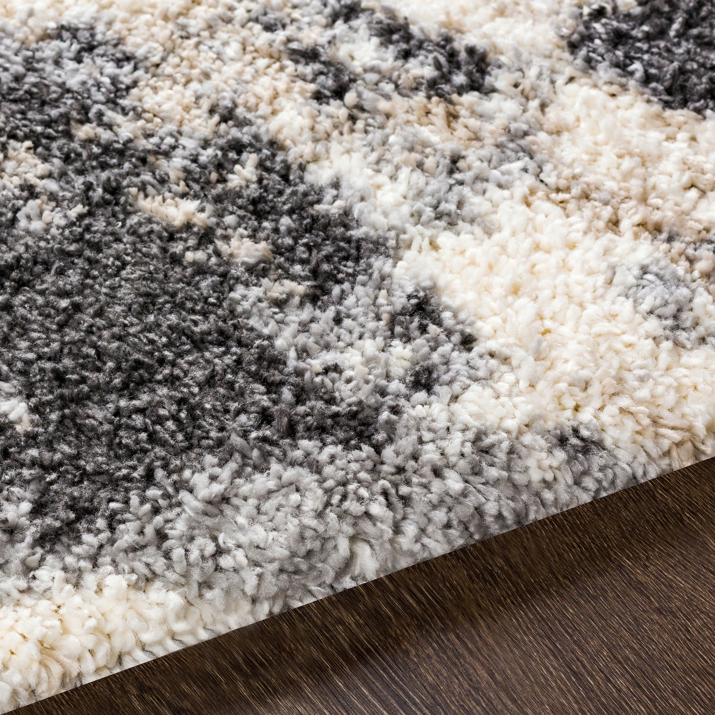 Surya Eskimo Shag Rug 2'7" X 7'3" Black