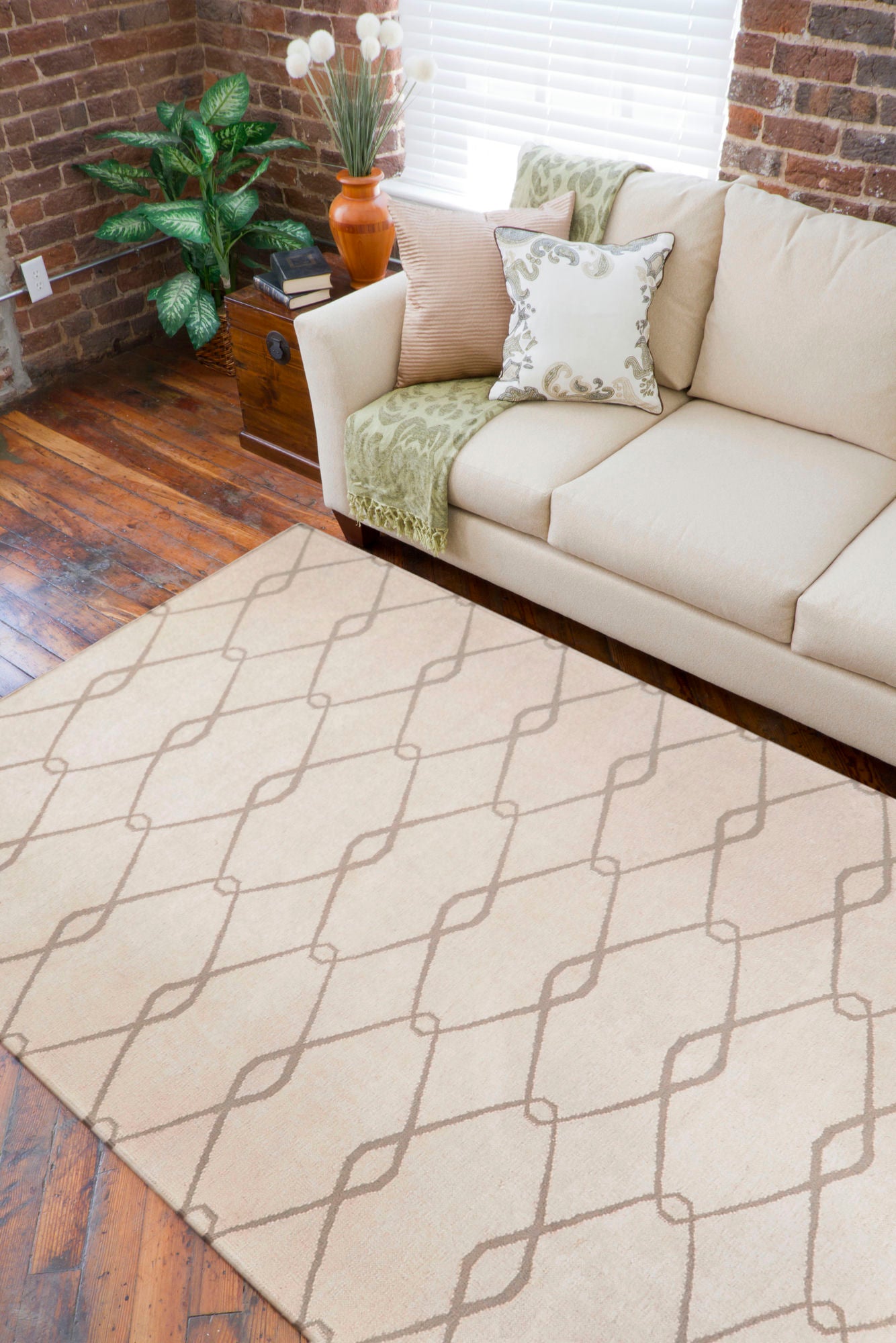 Surya Fallon Light Beige Rug 2'6" X 8'