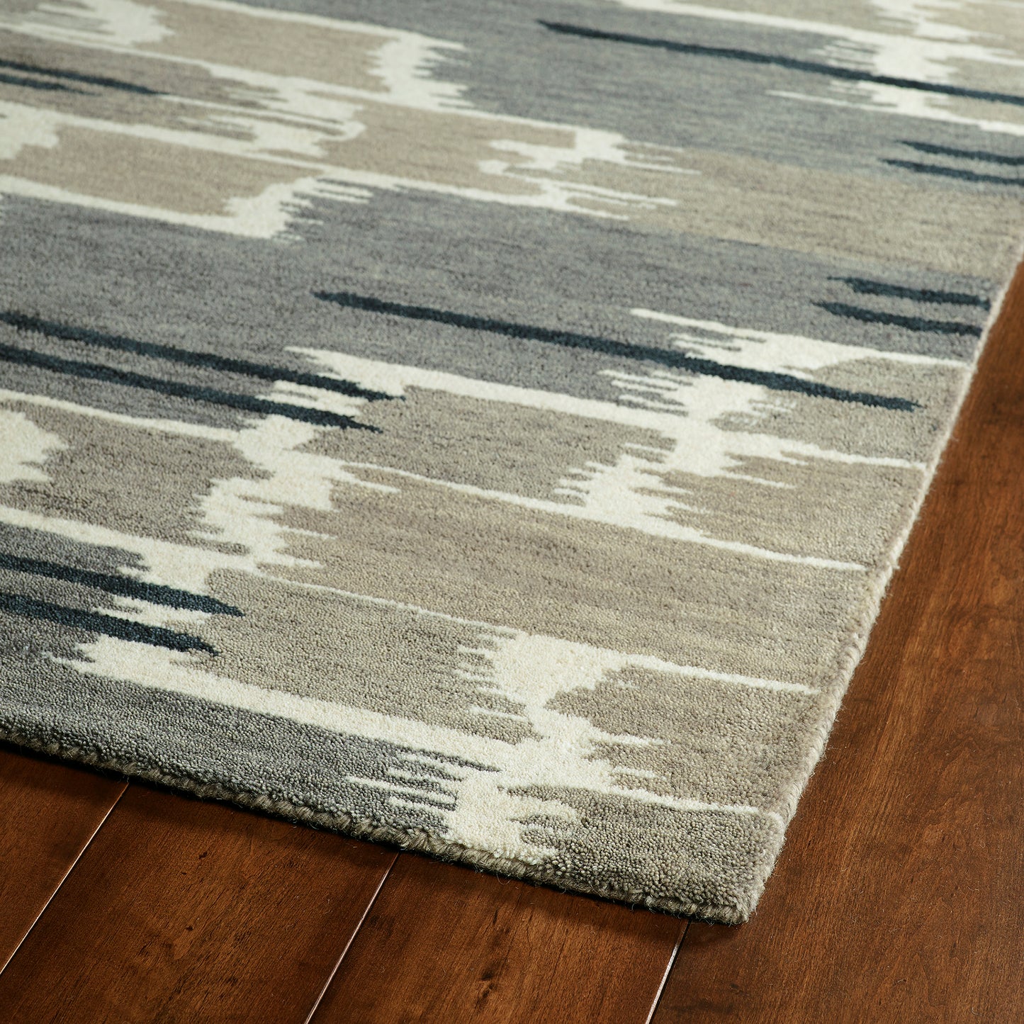 Kaleen Global Inspiration Collection Gray Charcoal Runner 2'6" x 8'