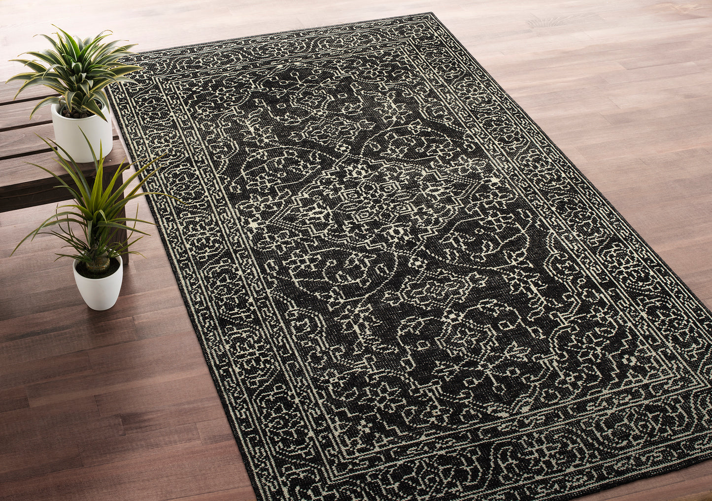 Kaleen Herrera Collection Charcoal Ivory Throw Rug 3' x 5'