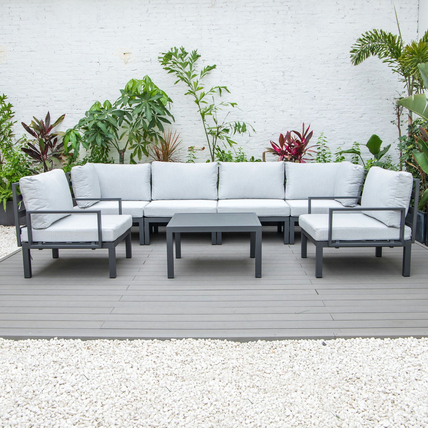 LeisureMod Hamilton 7-Piece Conversation Set With Coffee Table & Cushions - Grey