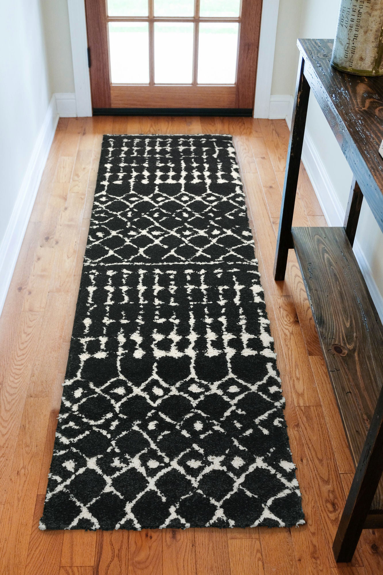 Marquee MQ2 Midnight 2'3" x 7'5" Runner Rug