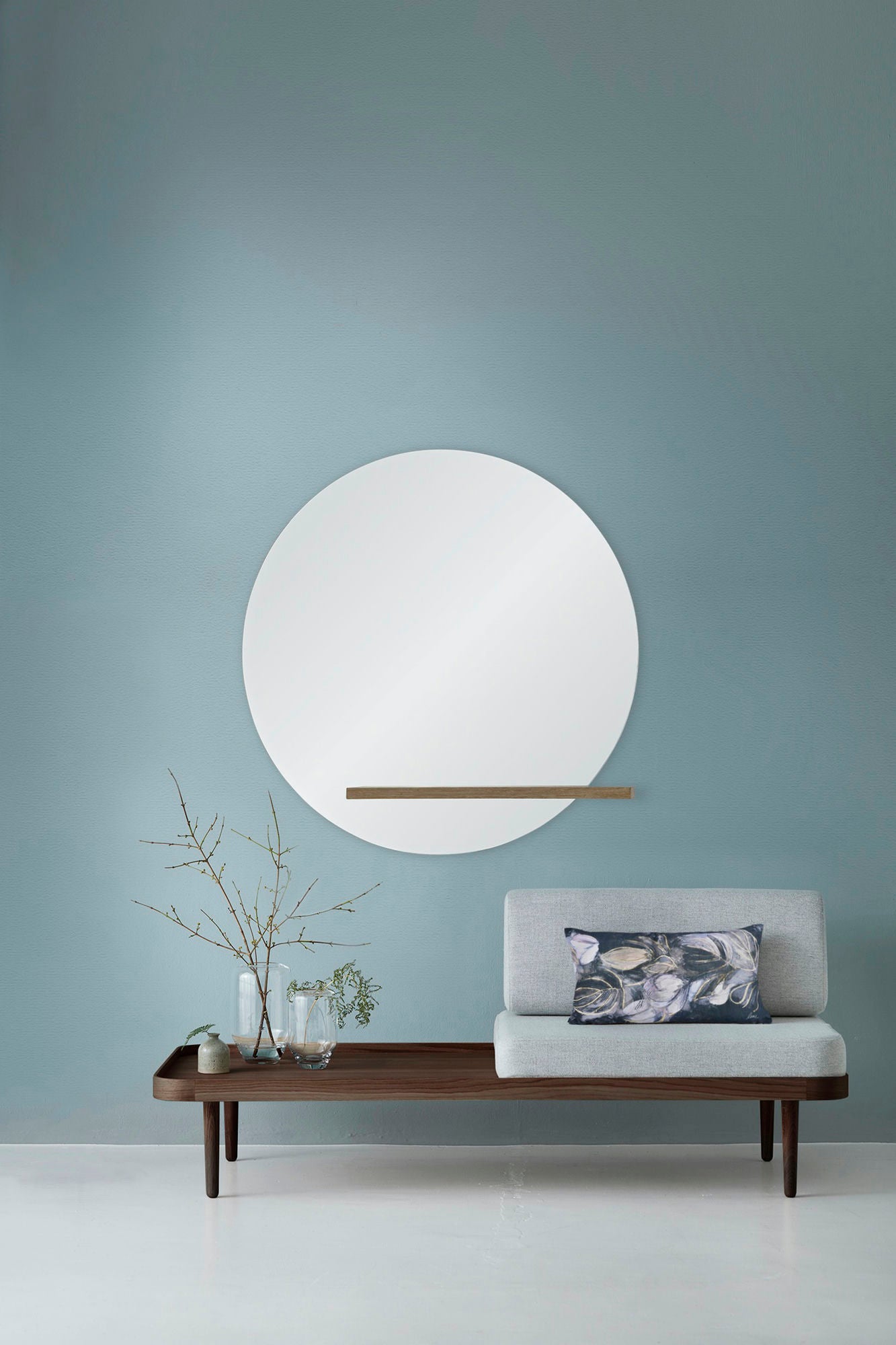 Bassett Round Mirror 36 X 36 X 3.5