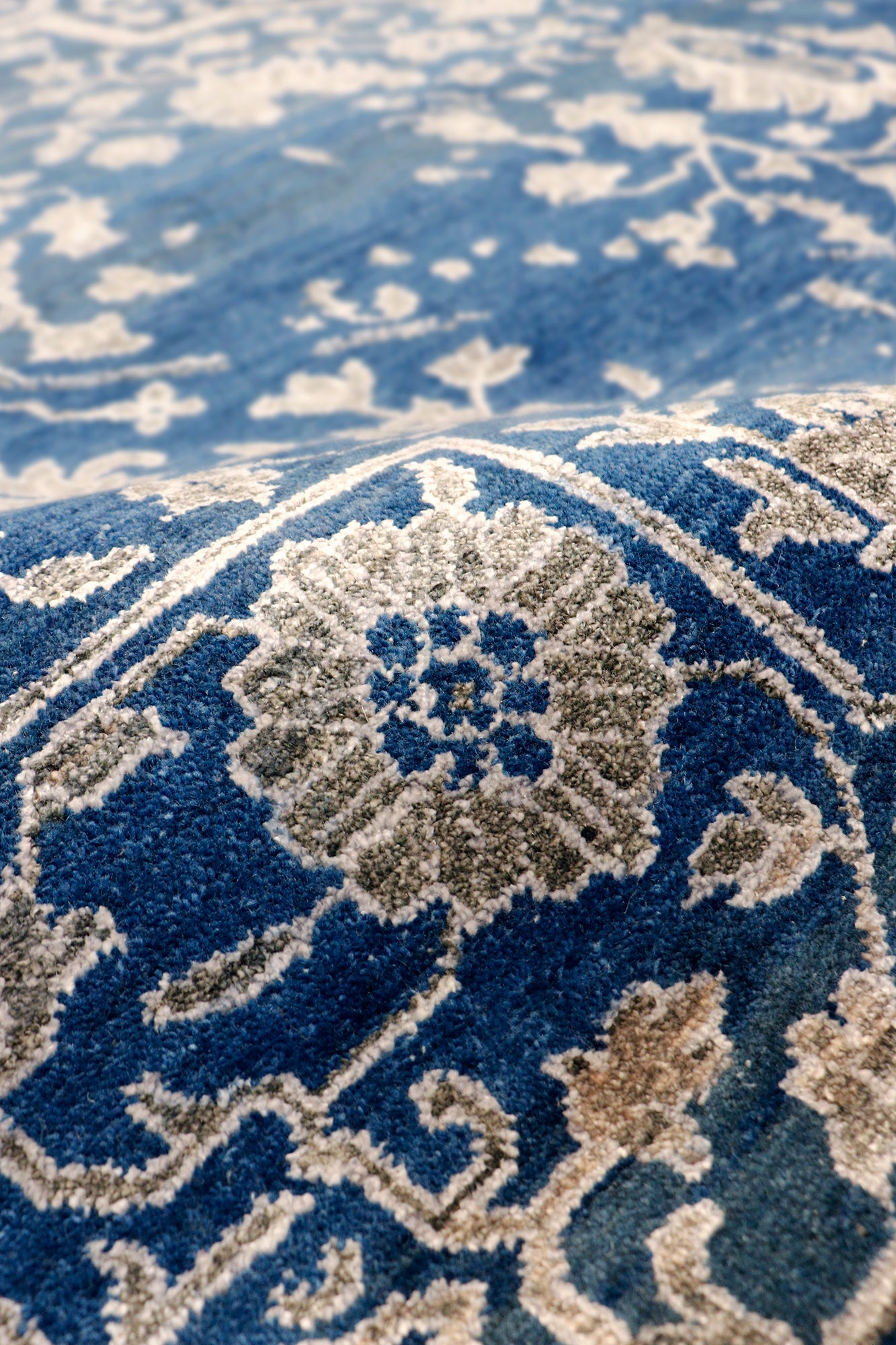 Pasargad Home Transitional Collection Blue Bamboo Silk & Wool Rug 9'0" X 11'10"
