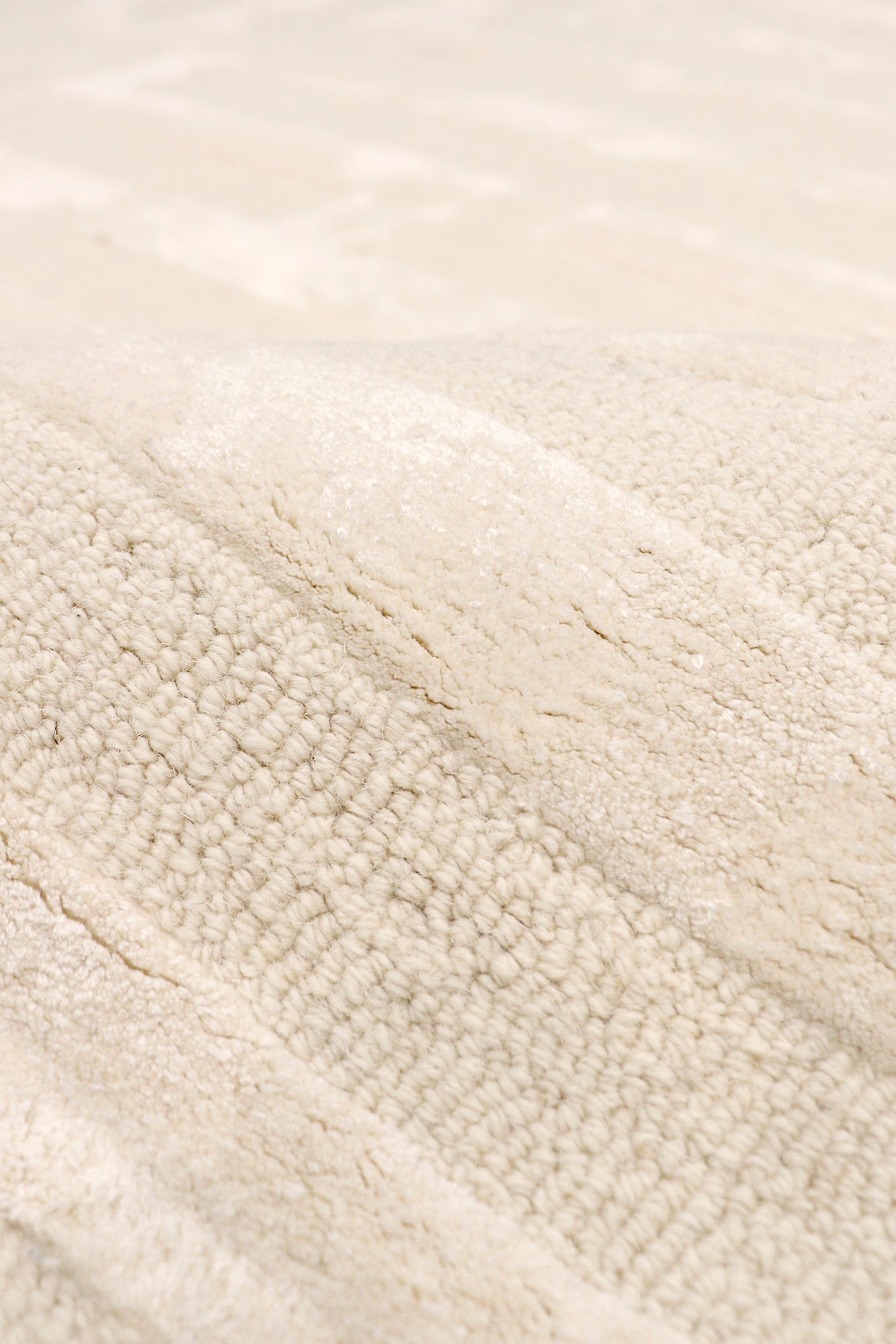 Pasargad Home Edgy Collection Ivory Bamboo Silk & Wool Area Rug 12'0" X 15'0"