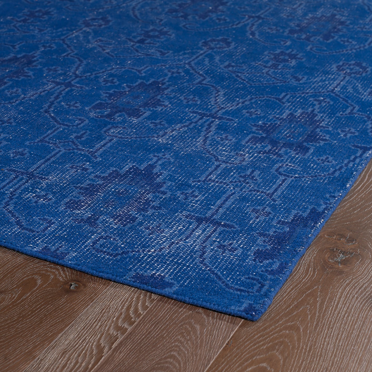 Kaleen Restoration Collection RES01-17 Blue Throw Rug 2' x 3'