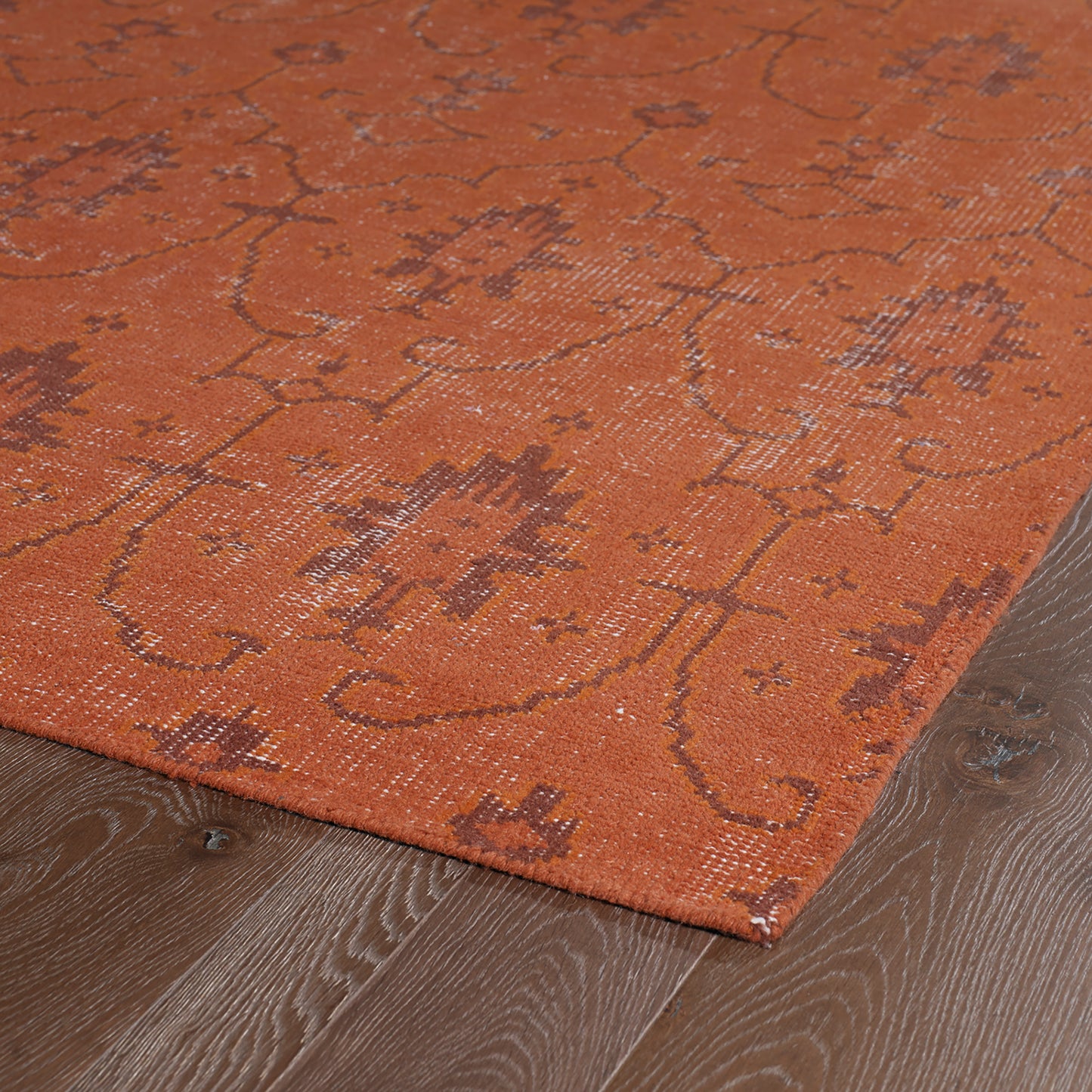 Kaleen Restoration Collection Dark Pumpkin Throw Rug 2' x 3'