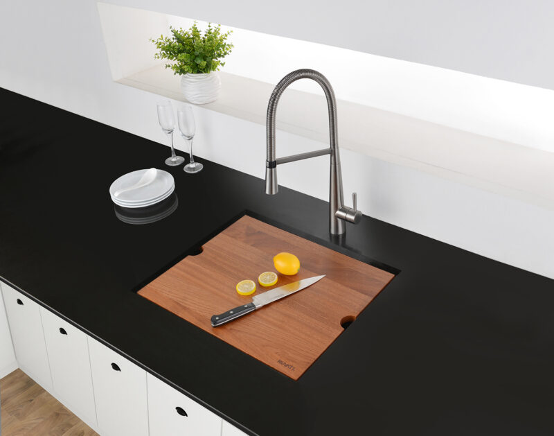 Ruvati Roma 30 x 19 inch Stainless Steel Kitchen Sink