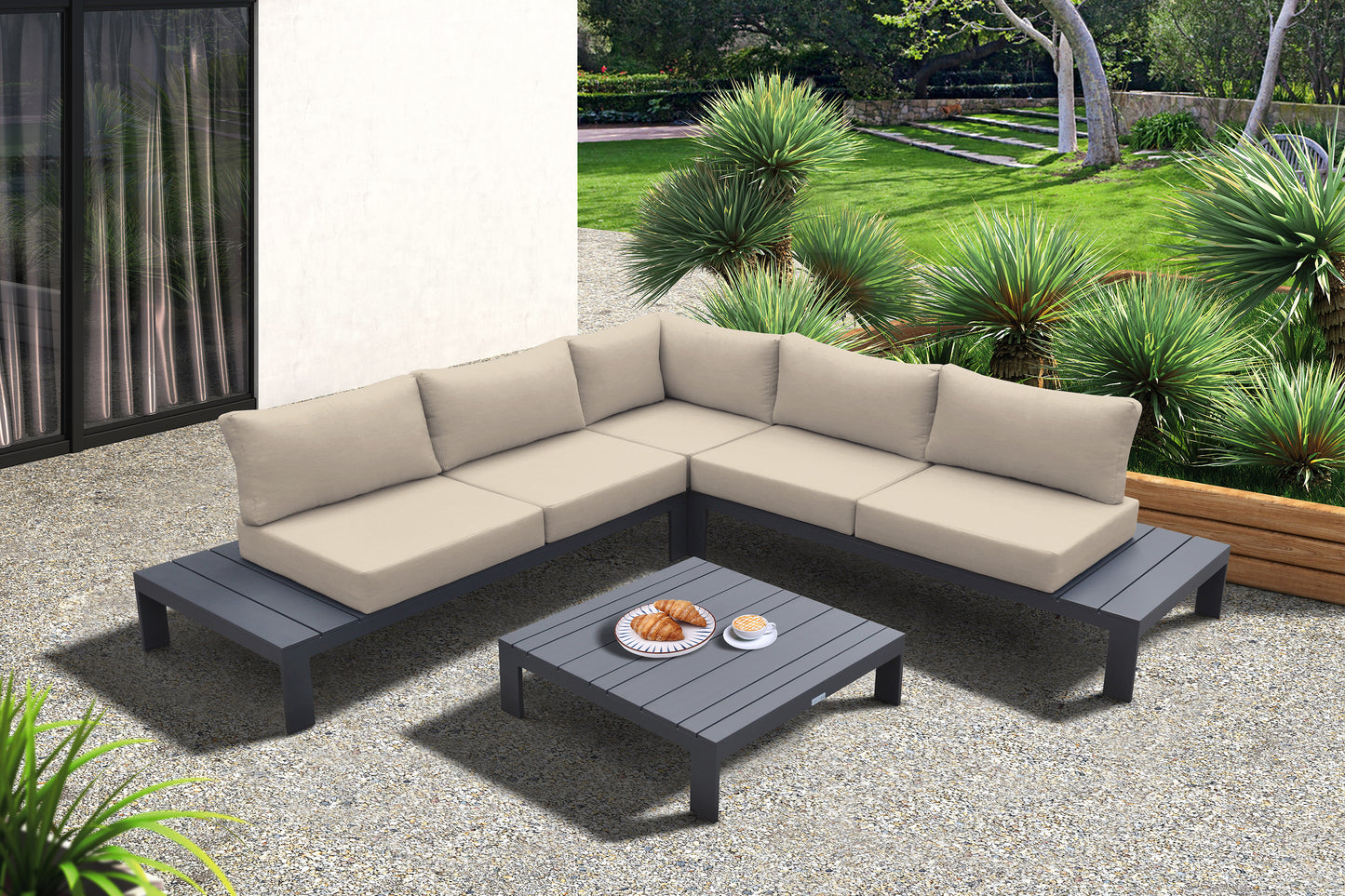 Razor Outdoor 4 piece Sectional set in Dark Grey Finish and Taupe Cushions