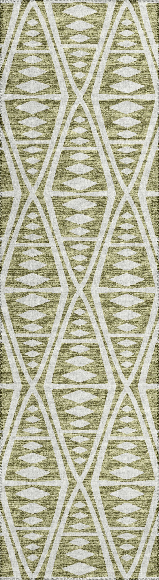 Indoor/Outdoor Sedona SN6 Moss Washable 2'3" x 7'6" Runner Rug