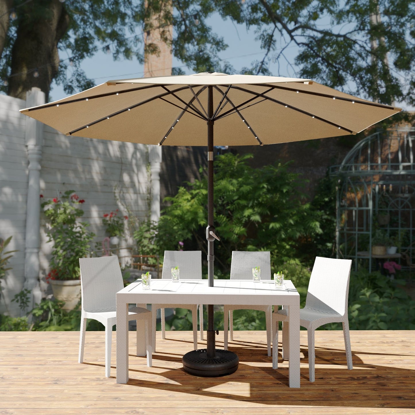 LeisureMod Sierra 9 ft Steel Market Umbrella With Solar Powerd LED - Beige