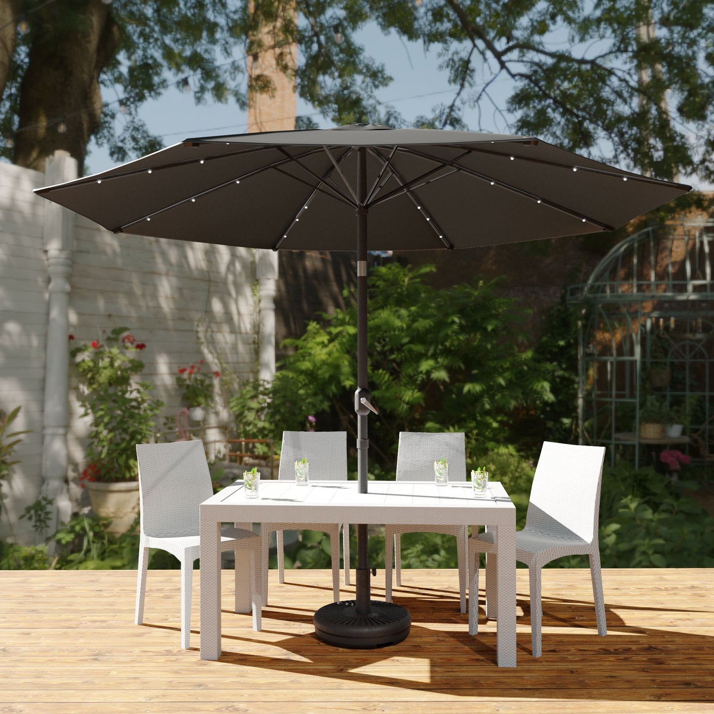 LeisureMod Sierra 9 ft Steel Market Umbrella With Solar Powerd LED & Tilt - Gray