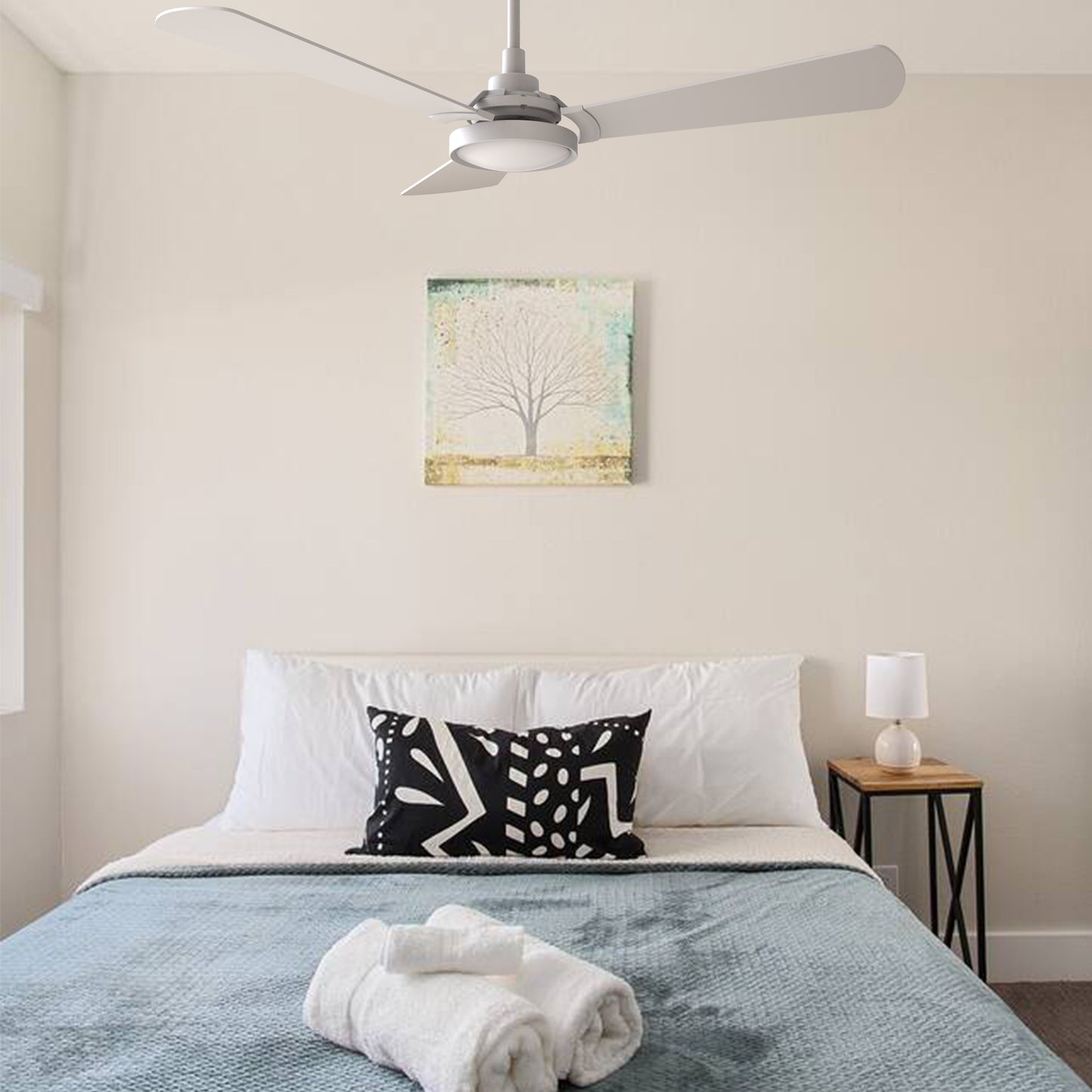 Brisa 56 Inch 3-Blade Smart Ceiling Fan - White/White