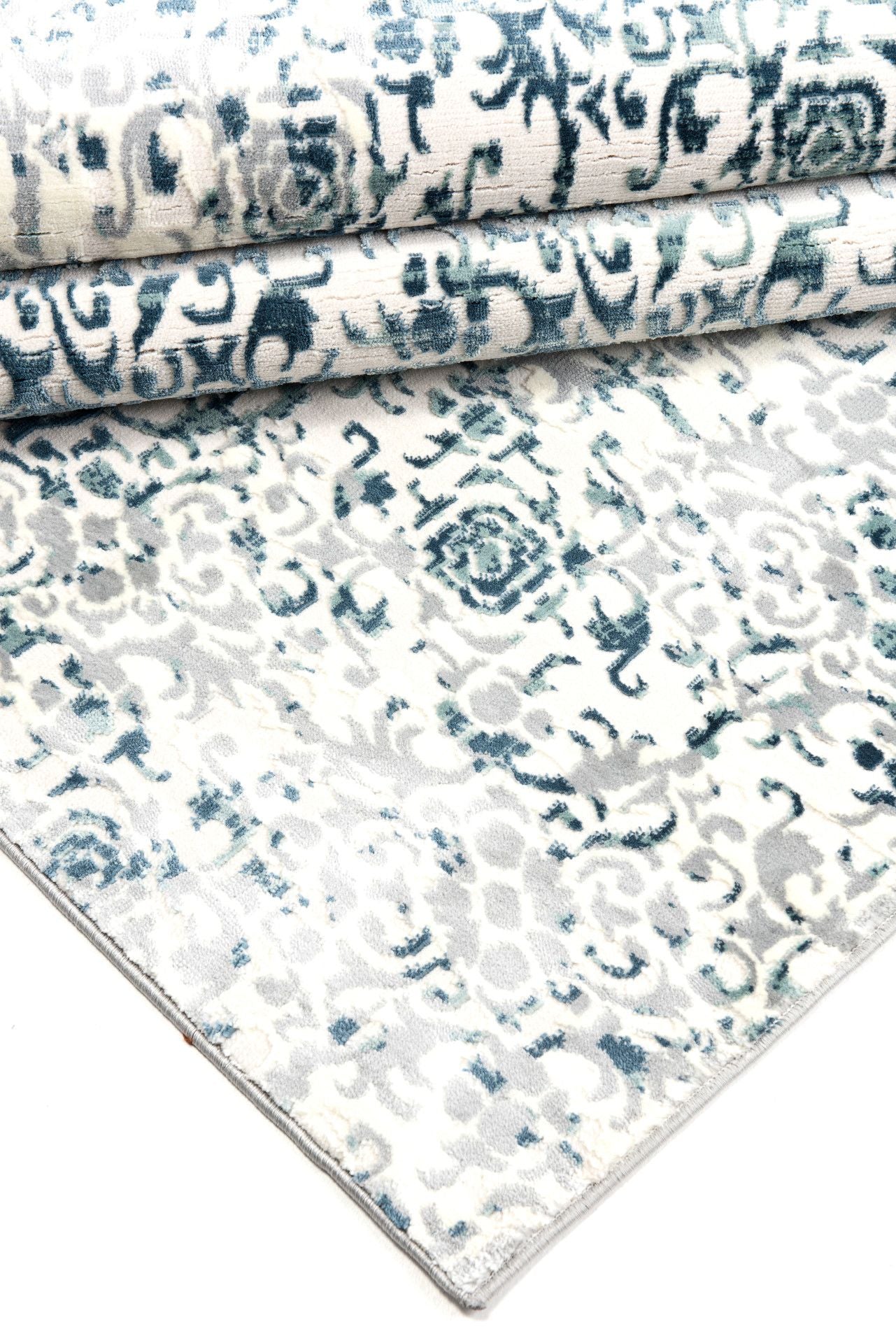 Titanium-Is-8733-7.10 X 10.10 Area Rug