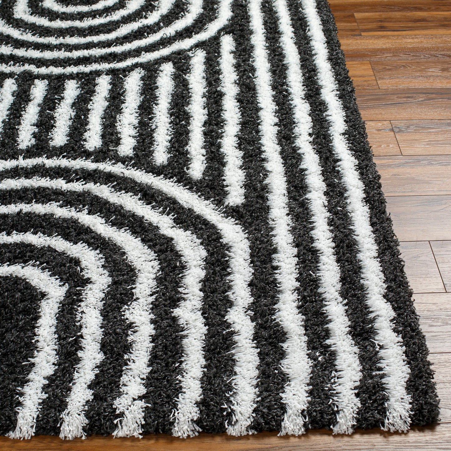Surya Urban Shag Usg-2318 Rug 5'3" X 7'3"