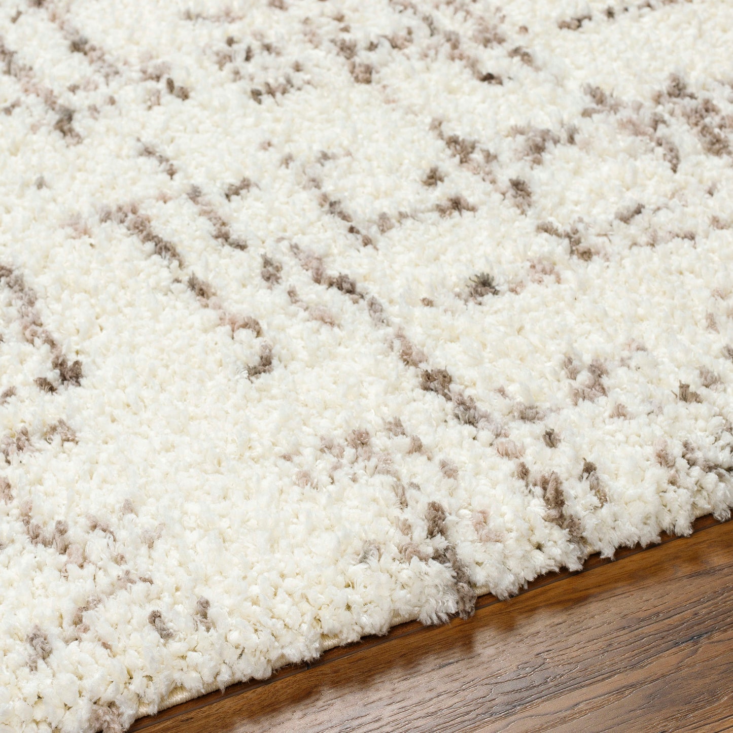 Surya Ultra Shag Utg-2304 Rug 5'3" X 7'