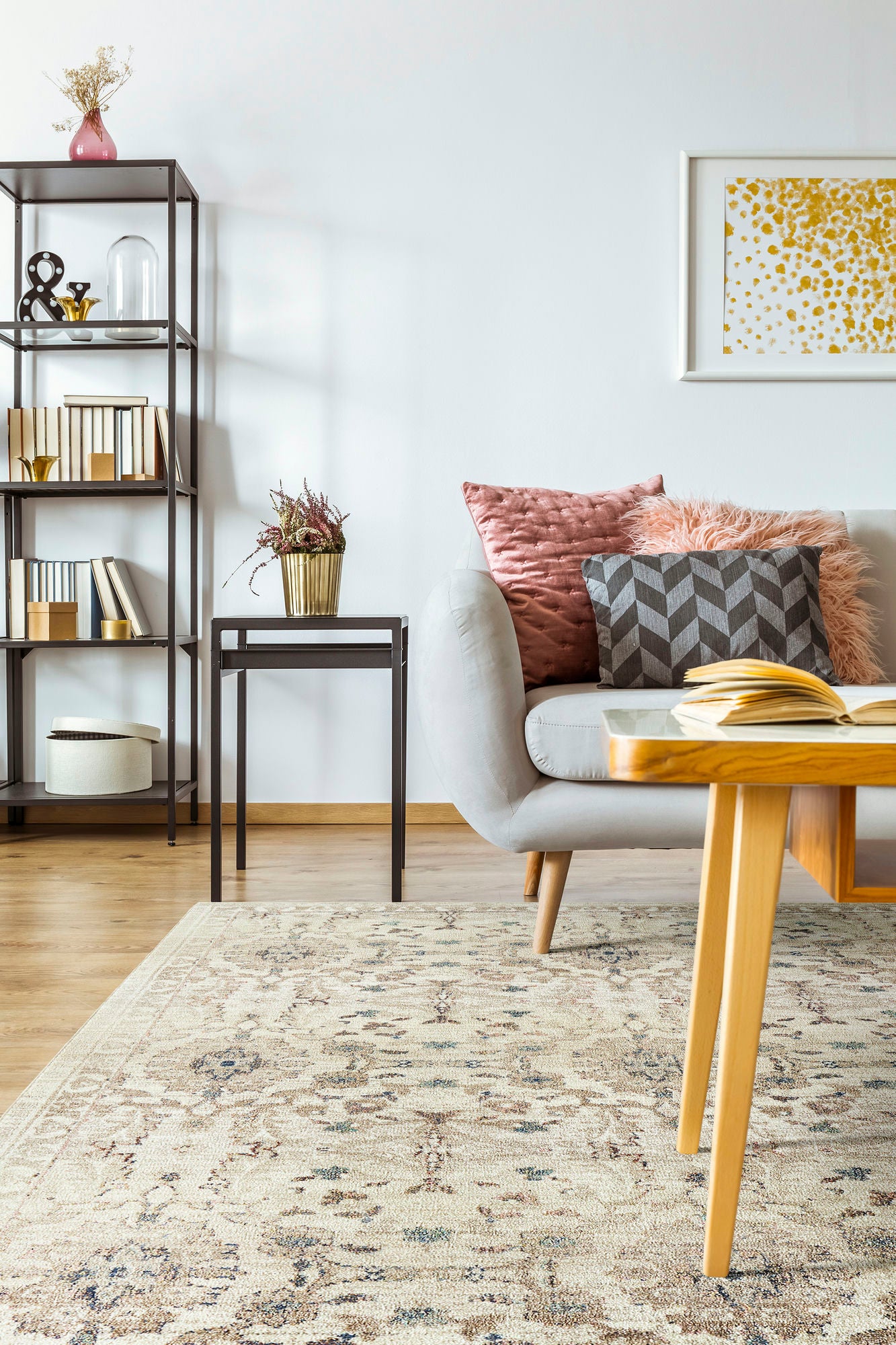 Kaleen Wynnlow Collection Light Sand Area Rug 9'6" x 13'1"