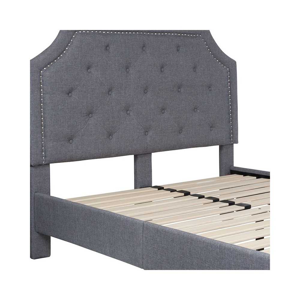 Brighton Full Size Tufted Upholstered Platform Bed in Light Gray Fabric