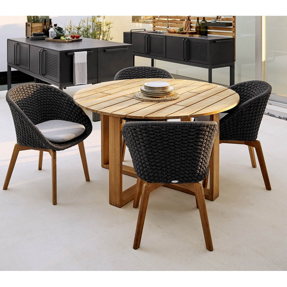 Cane-line Endless dining table, dia. 51.2 in, 5071T