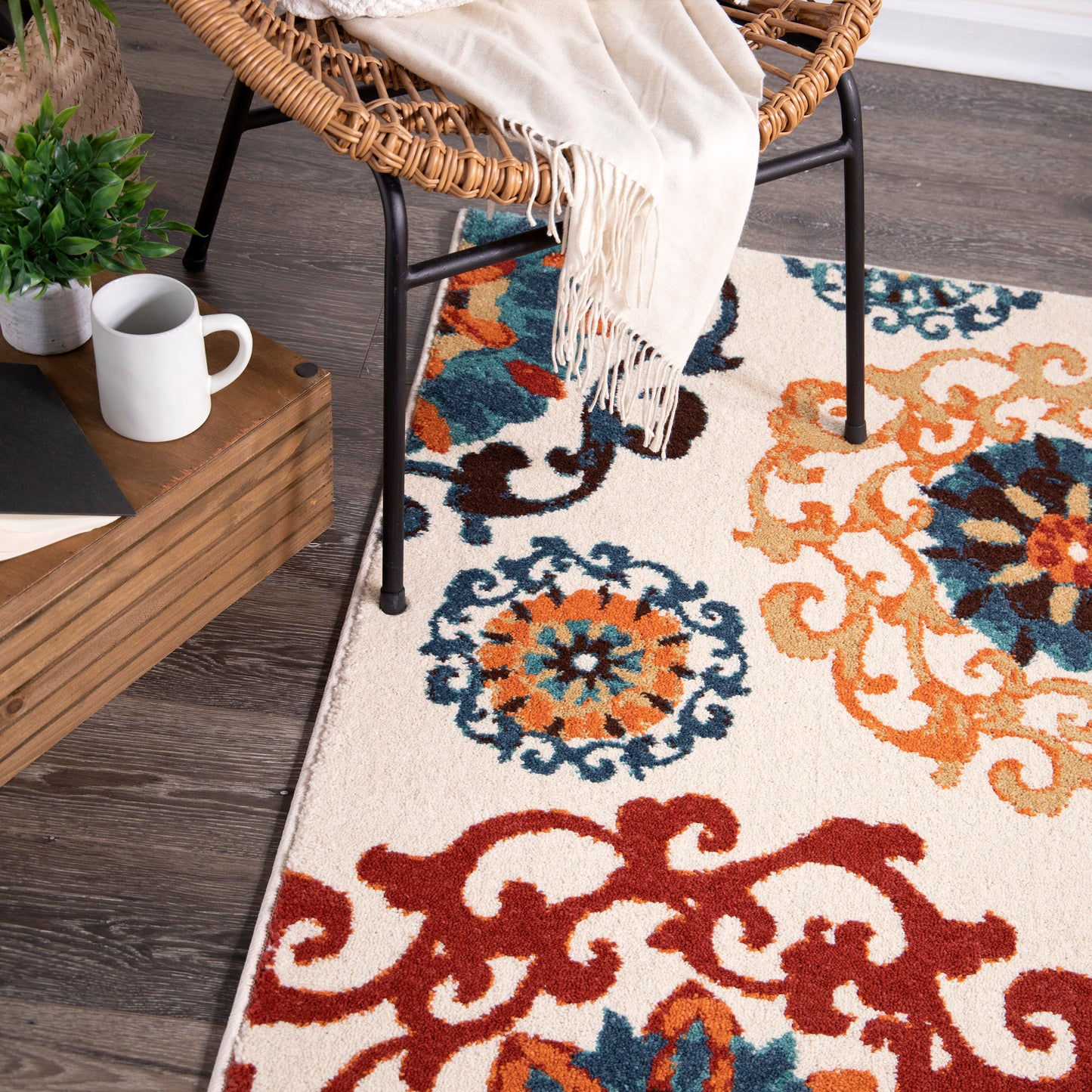 Orian Essential Courtyard Suzani Cream 79"X120"