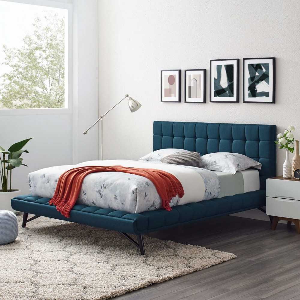 Julia Queen Biscuit Tufted Upholstered Fabric Platform Bed, Blue