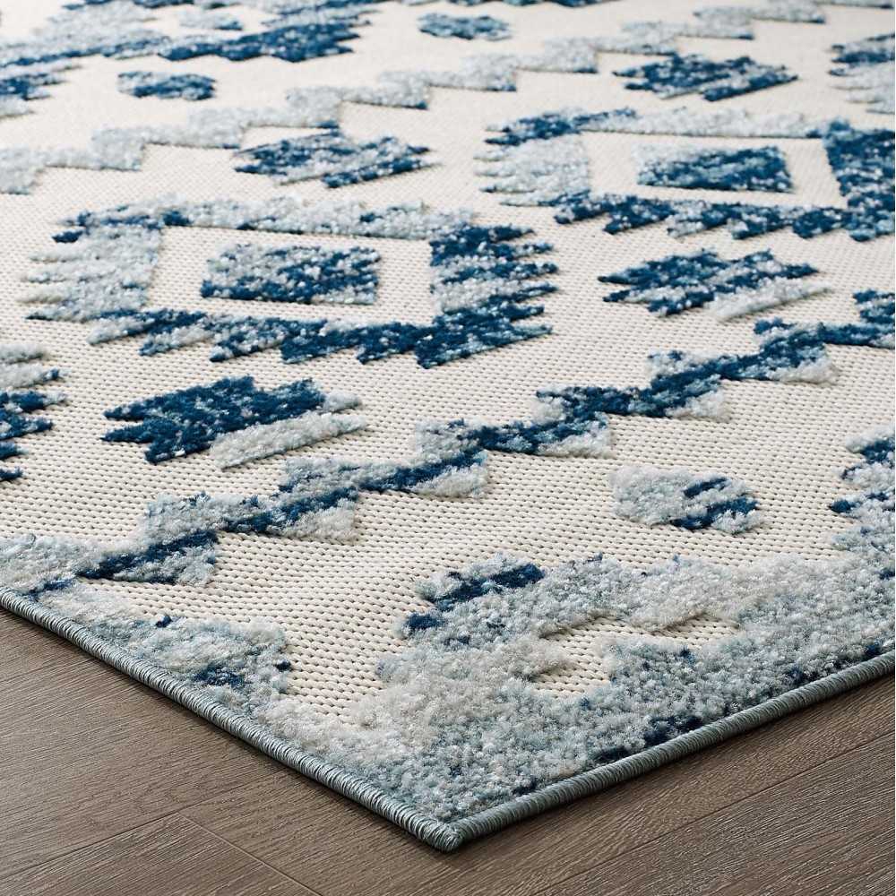 Reflect Takara Abstract Diamond Moroccan Trellis 5x8 Indoor and Outdoor Area Rug, Ivory and Blue