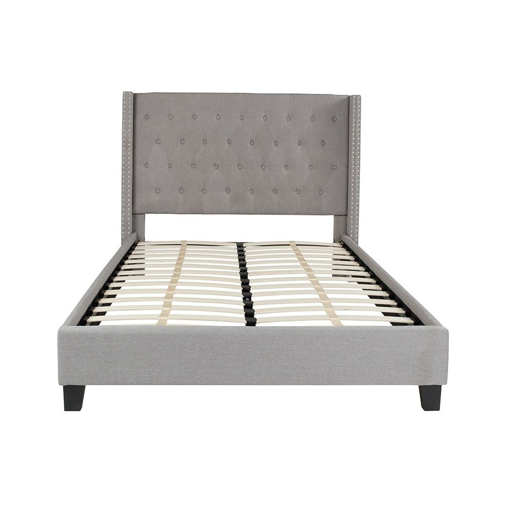Riverdale Full Size Tufted Upholstered Platform Bed in Light Gray Fabric