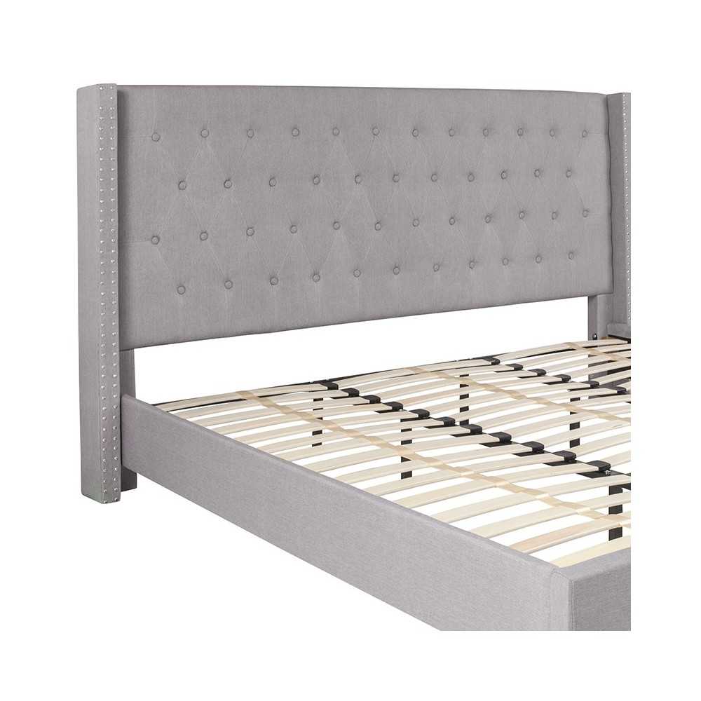 Riverdale King Size Tufted Upholstered Platform Bed in Light Gray Fabric