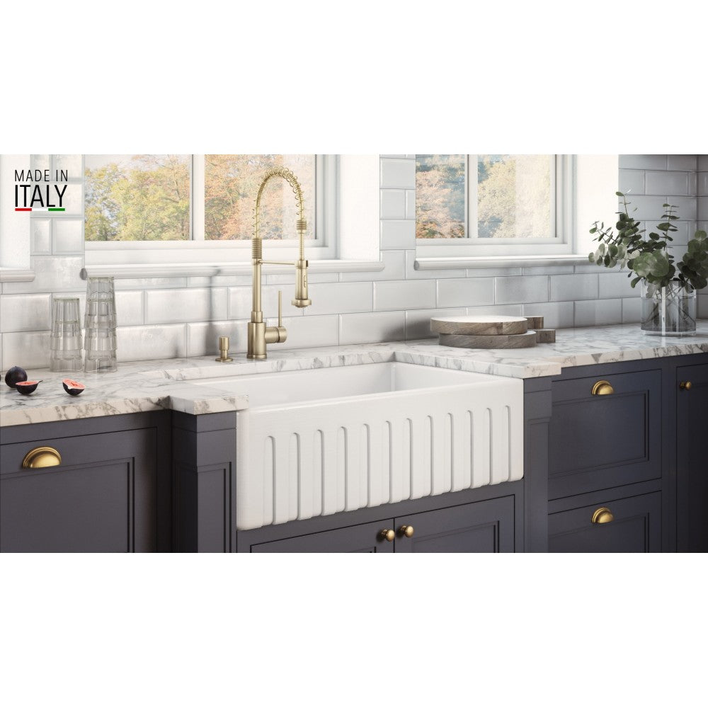 Ruvati Fiamma 33 x 20 inch Farmhouse Fireclay Kitchen Sink - White
