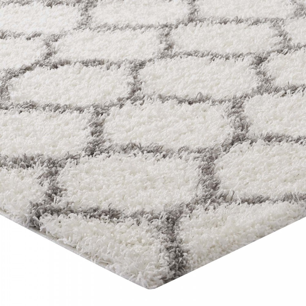 Solvea Moroccan Trellis 5x8 Shag Area Rug, Ivory and Gray