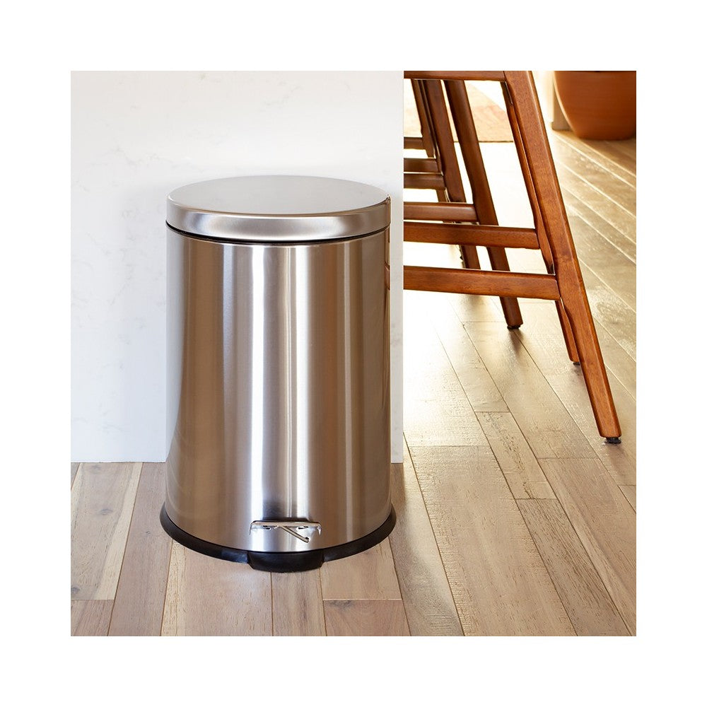 Stainless Steel Fingerprint Resistant Soft Close, Step Trash Can - 20L (5.3 Gallons)