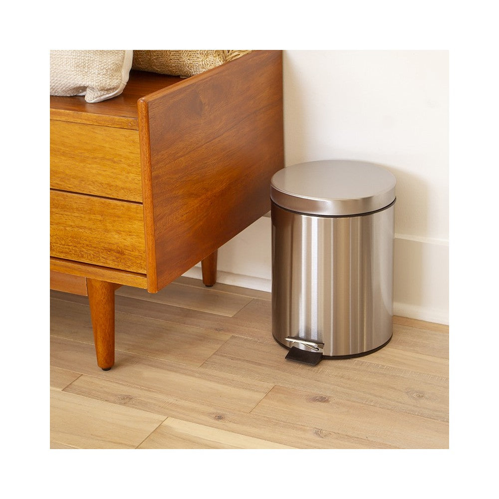 Stainless Steel Fingerprint Resistant Soft Close, Step Trash Can - 5L (1.3 Gallons)